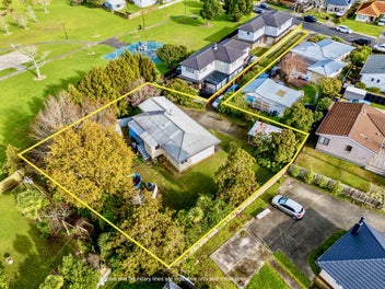 Flat Site + 1239 m2 Land