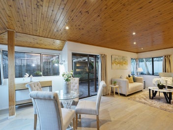 Spot-On, Modernised Family Home - Don't Miss Out!