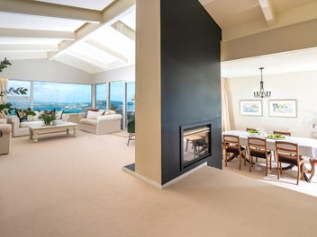 BREATHTAKING HARBOUR VIEWS