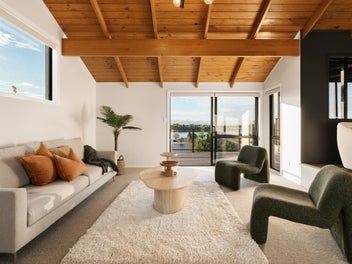 A Home That Commands Attention - Move In Ready!