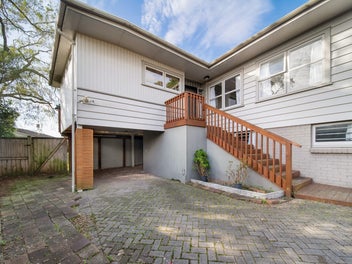 #THEDAY - Potential on 1,012sqm Freehold Land