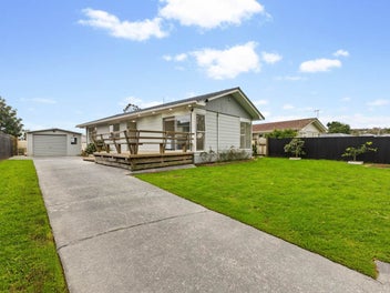 First home buyers and savvy investors - must view!