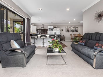 BRICK AND STYLE IN RAUMATI