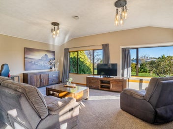 Seize this opportunity - Vendors relocating