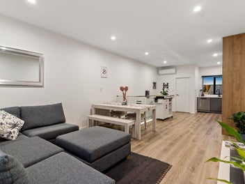 Affordable modern townhouse