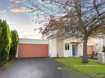 Quality Home, Street Frontage & Double Garage