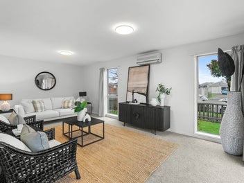 Renovated & Ready - Flexible Family Living!