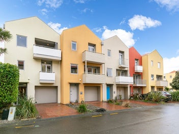 Smart Buying in Greta Point!