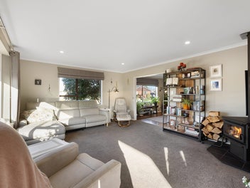 Space, Sun & Simplicity - It's All Here!