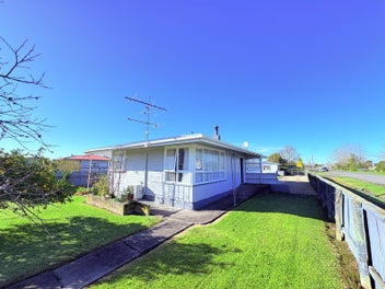 Image 1 of 30