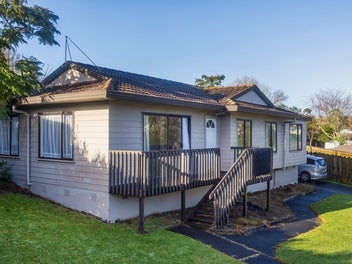Versatile, Easy Living Home – FOR REMOVAL