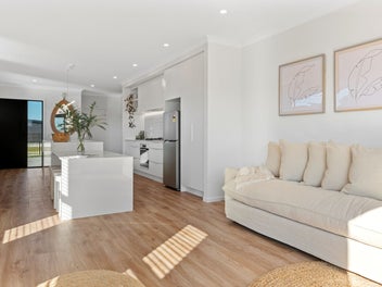 Architecturally Designed Comfort in Cowling Ridge