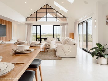 Design-Focused Family Living in Oakura