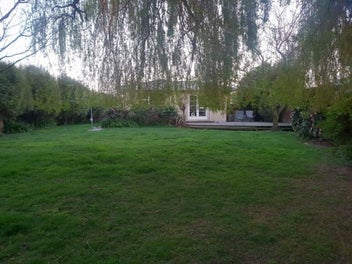 Image 1 of 8