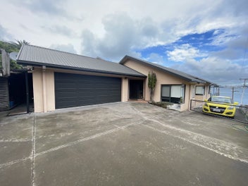 Image 1 of 23