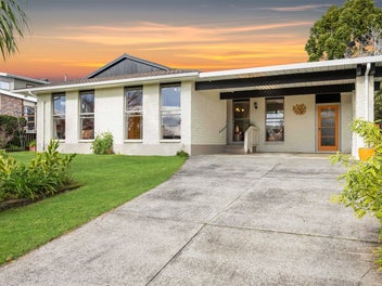 Image 1 of 27