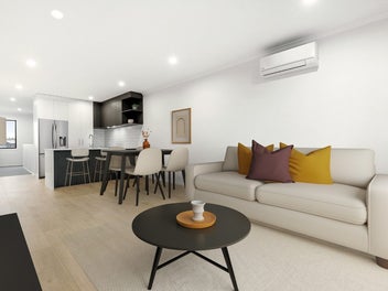 First floor, park views, single level - Unit 10