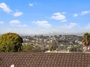 URGENT SALE – 5-Bedroom Opportunity