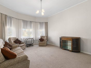 Double Bay Opportunity - Held for 80 Years