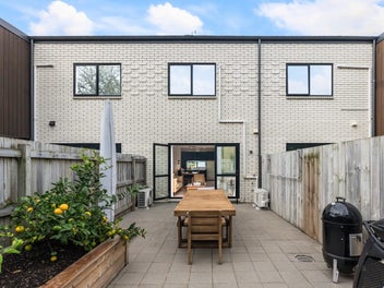Supersized urban sanctuary