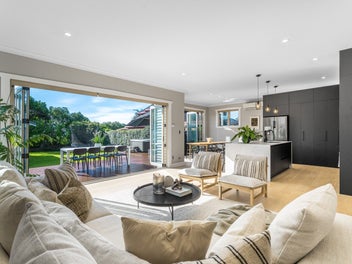 North-side family living by design
