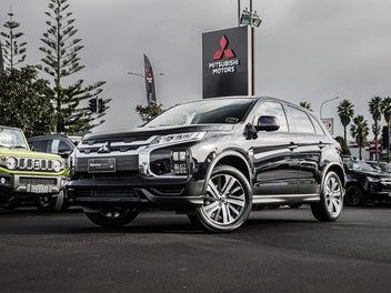 2025 Mitsubishi ASX LS