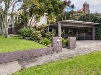 Perfect Parkside Living