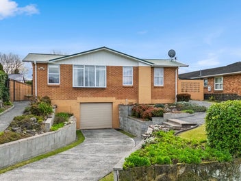 Elevated Comfort in a Prime Matamata Location