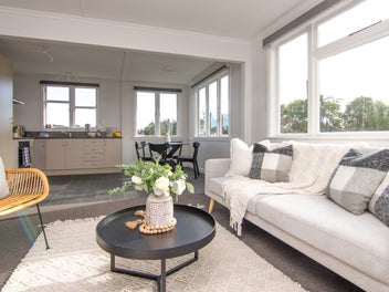 Fresh, easy living without the upkeep