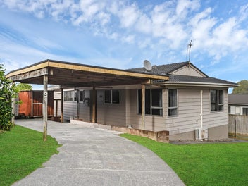 Home & Income Opportunity - Versatile Living