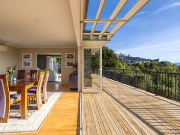 Executive Living, Privacy and Sea Views