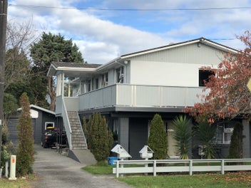 Image 1 of 8