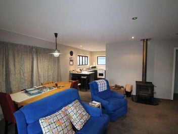 Image 1 of 18