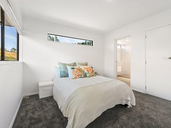 New Home Feel, A King Road Deal!
