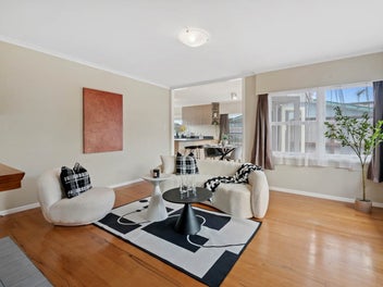 Freehold Family Gem in Double Westlake Zone