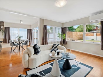 Freehold Family Gem in Double Westlake Zone
