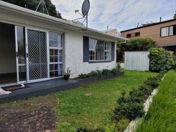 Image 1 of 20