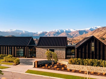 Luxury Living in Queenstown – Kawarau Heights
