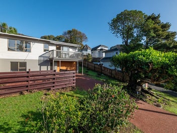 Serious Location Factor-Top School Zones-Sea Views