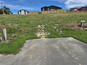 Image 1 of 5