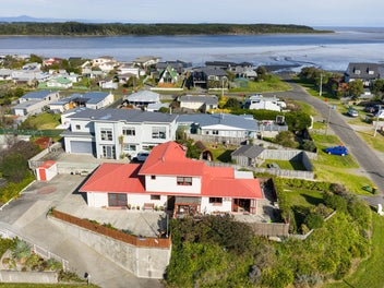 Discover Your High Point At The Beach!