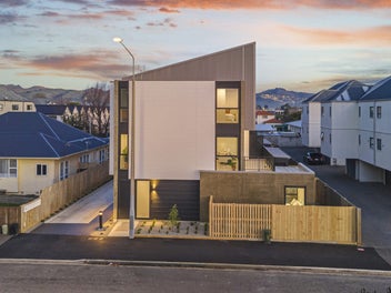 Sophisticated Urban Living in CHCH CBD