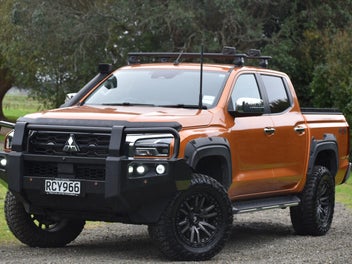2025 Mitsubishi Triton DC GLX-R 4WD AUTO
