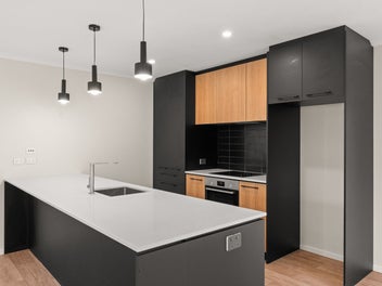 Stylish, Modern Living in Featherston