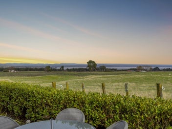 Modern Comfort with a Rural Outlook