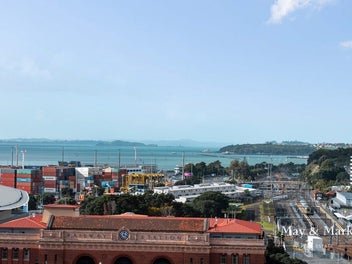 Enclosed Balcony with Stunning Sea Views