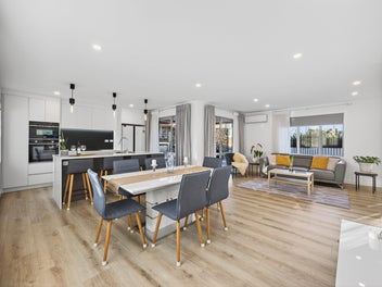 Custom Built & State-of-the-Art Living