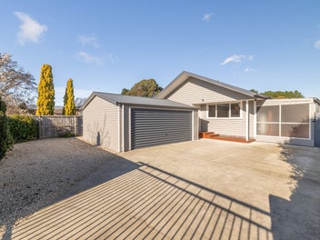 Spacious, Sunny & Secure!