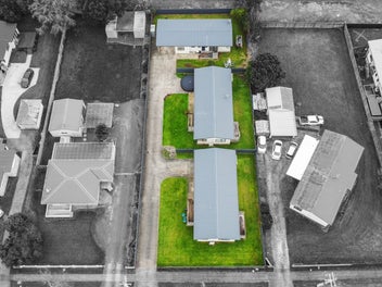 3 HOMES - 1 TITLE - HUNTLY - $1,195,000