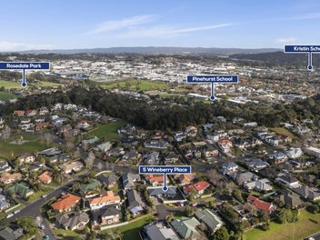 Your Dream Family Home Awaits in Albany!